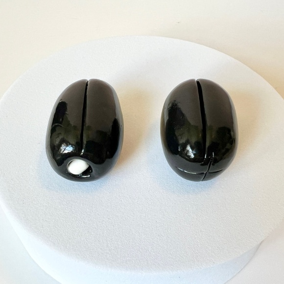 Olive Place Card Holders – Set of 4 | Martini Party Table Decor Hand Sculpted - Picture 9 of 10